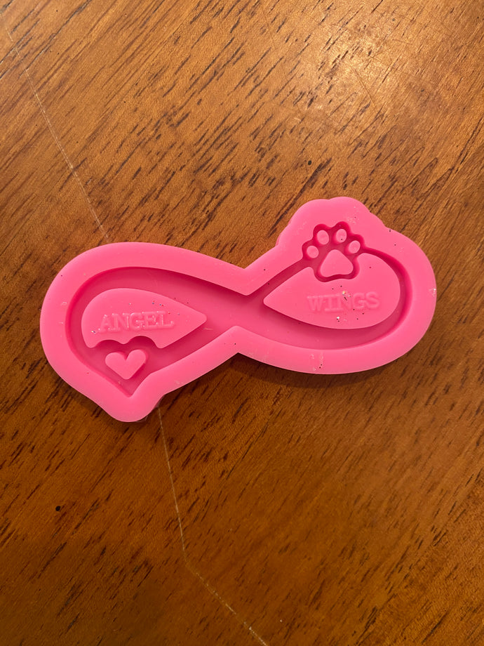 Infinity Paw Mold